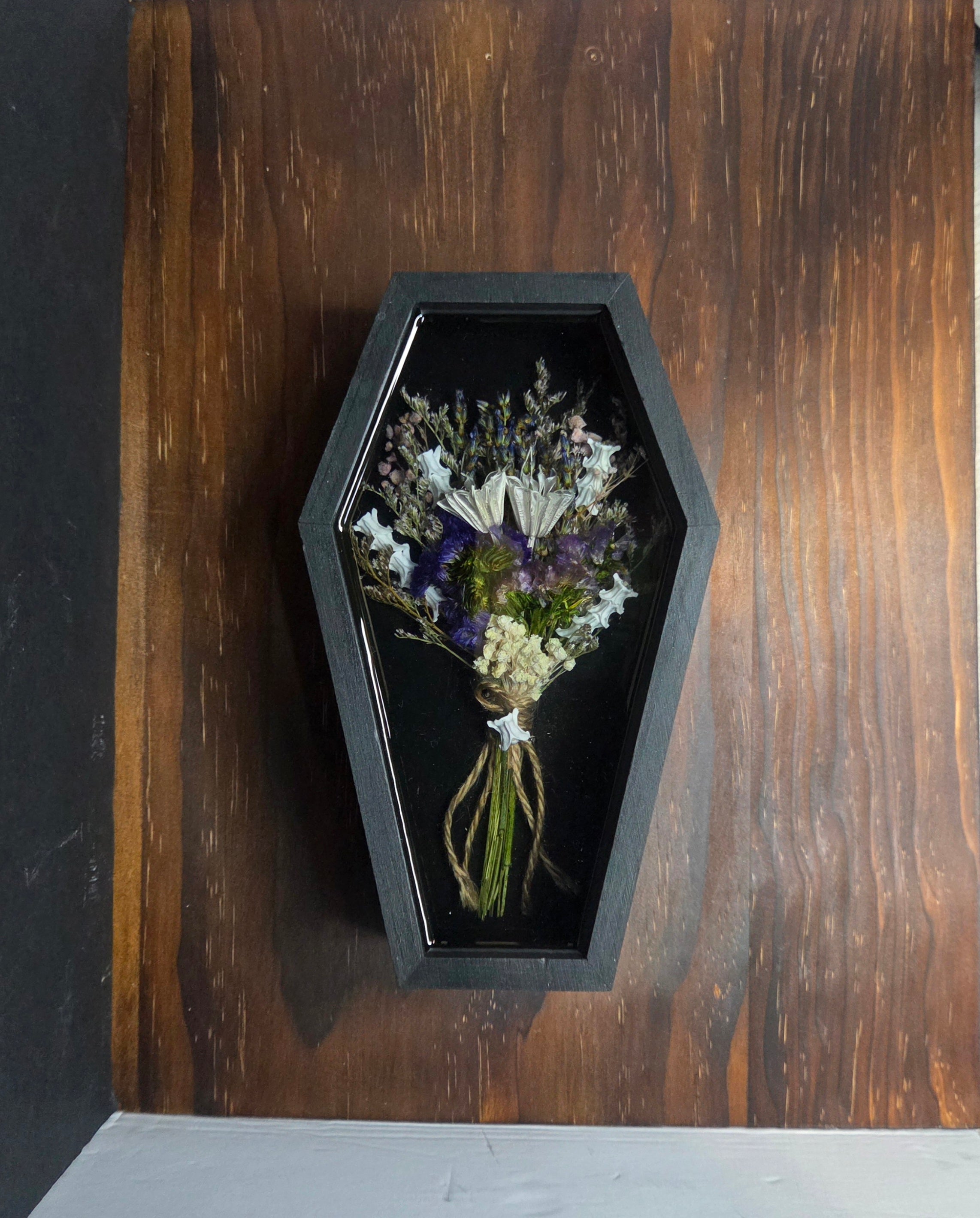 Vertebrae & Violet